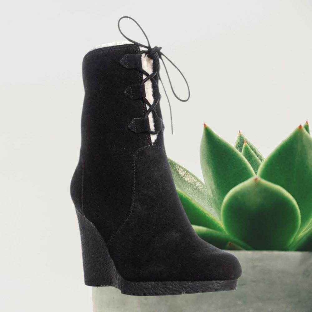 MICHAEL Michael Kors Rory Ankle Wedge Heel Black Suede Leather Boots Sz 8.5M